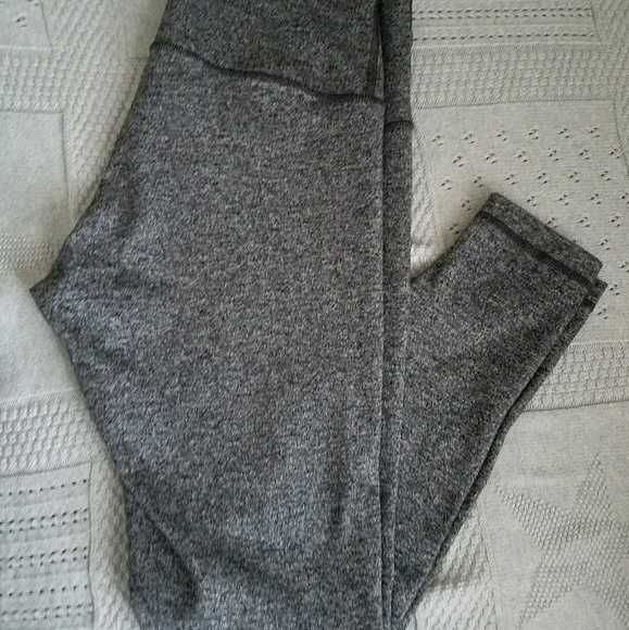 Lululemon wunder under pant - Picture 4 of 4